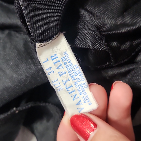 Vintage Vanity Fair Lingerie Slip Lacey Satin Silk Black Chemise Nightgown Dress - Picture 9 of 13